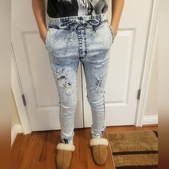 Brand New Acid Wash Destroyed Joggers - Picture 6 of 7